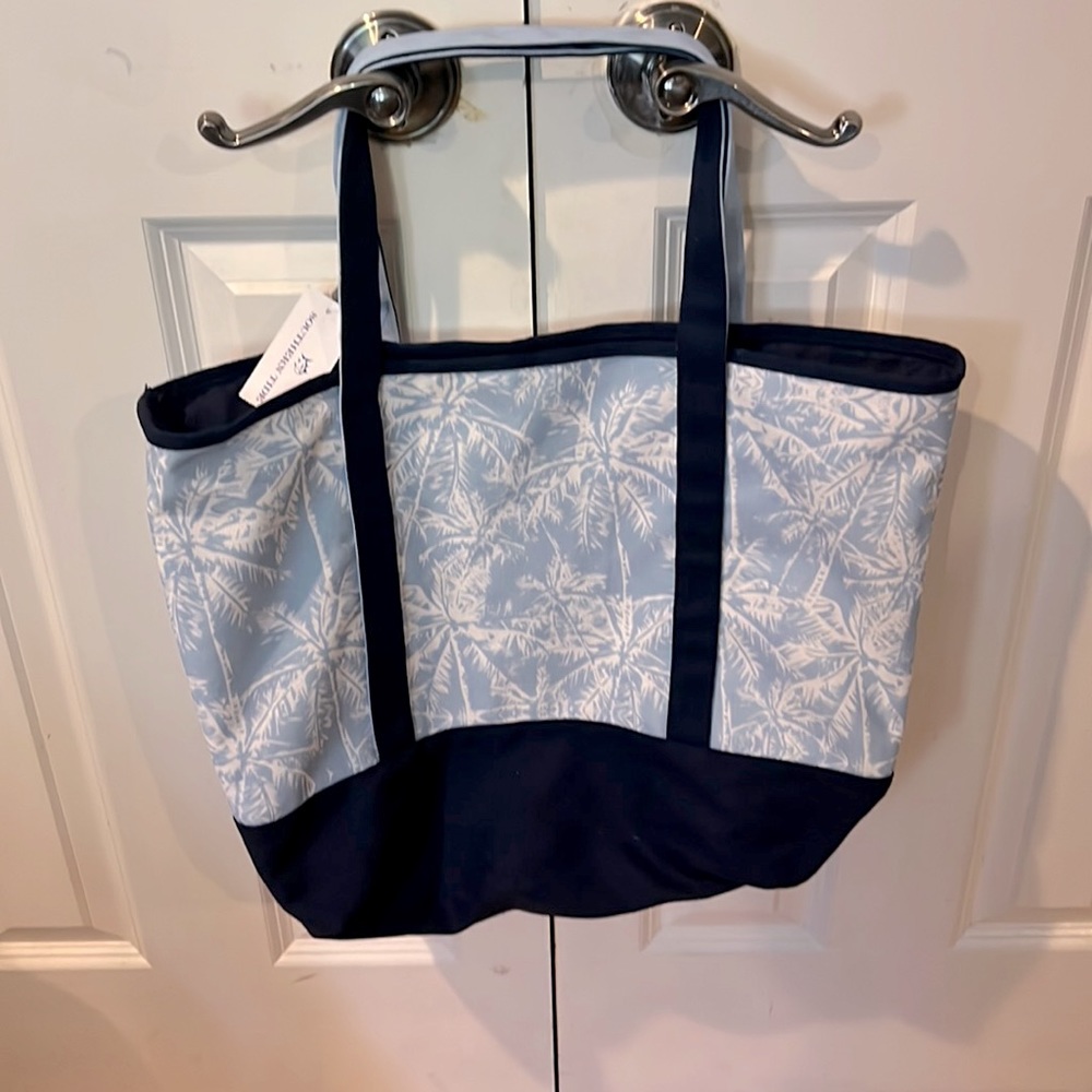 Southern tide tote